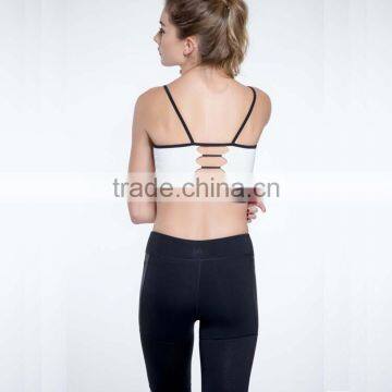 Women's built-up sports bras white sexy workout tops for running gym sports bra custom