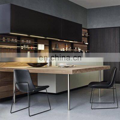 Foshan Wholesale High Gloss Plastic Lacquer Wood Modern Designs White Kitchen Cabinet Melamine Kitchen