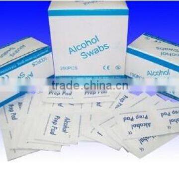 alcohol prep pad swab with 70% Isopropyl Alcohol