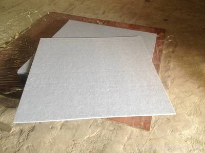 Papel de pared absorbente de sonido