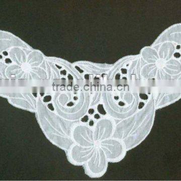 Neck Lace Motif