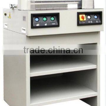 Professional Manufacturer Electrical Program-control Paper Cutting Machine (WD-4505)