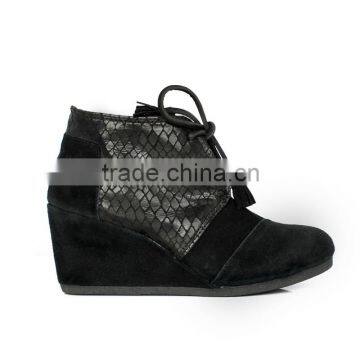 Fashion Black Serpentine Womens Desert Wedges Ankle Boots