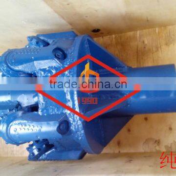 tricone pilot reamer drill bit IADC 117/127 28"