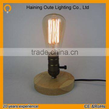 Vintage St58 Edison Bulbs 40w Carbon Filament Light Bulb With Glass Wooden Fixtures