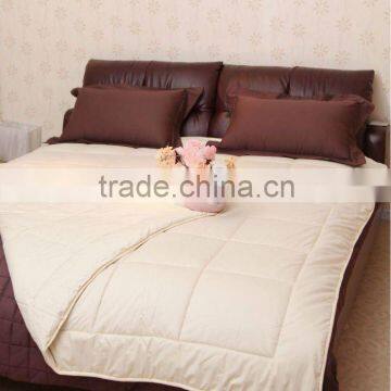 Warm camel wool filled comforter from Inner Mongolia
