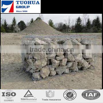 New Type Galvanized Iron Wire Gabion Mesh Used in Landslide Preventing