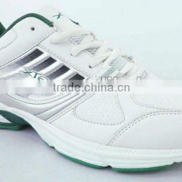 Lightweight Fashionable Tennis Shoes for Men