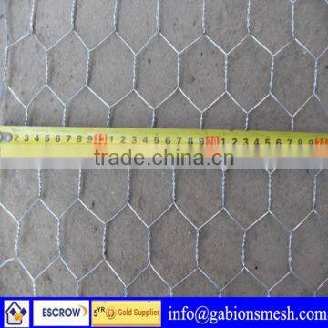 Hexagonal wire netting machine,hexagonal galvanized chicken wire mesh fence,lowest price chicken wire mesh,professional factory