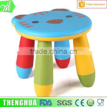 Prinitng Cartoon Logo Customized Waterproof Plastic Folding Chair photo-3