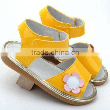 2012 NEW CHILDREN SANDALS photo-4
