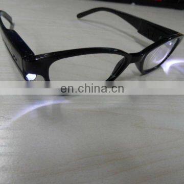 2 light led reading sunglasses for old man from shenzhen factory with best price for Festival/Party Decoration/Gift