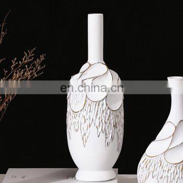 Chinese retro dried flower vase exquisite handmade decoration white resin plant vase for sale