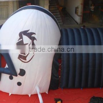 Giant Inflatable Football Helmet Tunnel for Footbal Playground