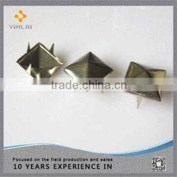 Metal Pyramid Studs for garment decoration