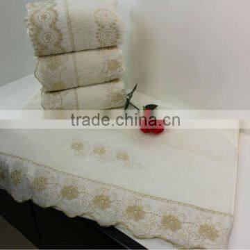 Best Selling 100% Cotton Embroidery Bath Towel sets