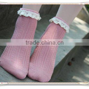 bamboo socks soft-fit Rentro Ruffle Frilly fashion no show socks for women wholesale hot selling popular lace ankle socks