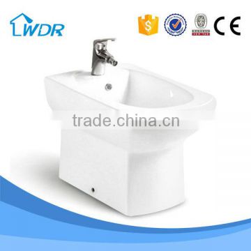 Women cleaning ceramic electric cheap water bathroom bidet