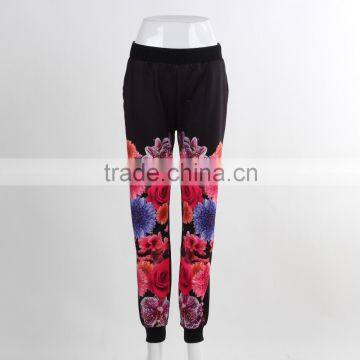 F5W30174 Women Black Floral Knit Pants