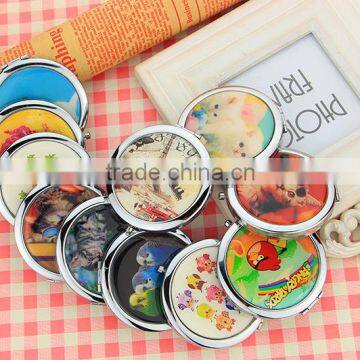 Souvenir Makeup Metal Pocket Mirror photo-4