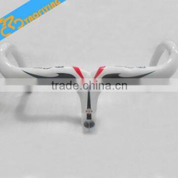 2015 New Arrival Red Carbon Road Bike Handlebar,beautiful Carbon Fiber Handlebar,lightweight Carbon Handlebar for Sale photo-2