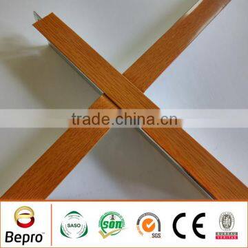 High performance suspended ceiling hanger for types of ceiling installation