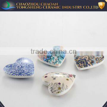 Wholesale ceramic heart decorative home decor