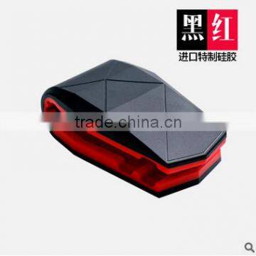 China Wholesale Newest Desktop Funny Cell Phone Holder for Desk