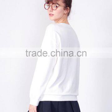 Wholesale White Comfort Women Sweatshirt photo-3