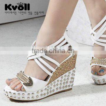 Women fashion sandals