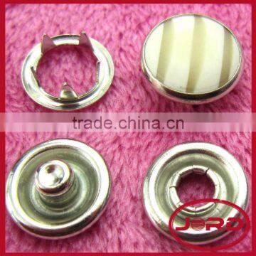 2015 New Fashion pearl prong snap button for garments/shirts