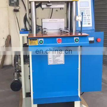 Liyi Vertical PVC Plastic Injection Molding Machine