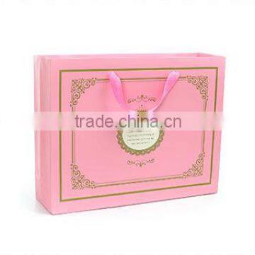 pink luxury cosmetic set packaging paper bags