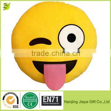 32*32cm Cute Emoji Plush Pillow Factory Wholesale