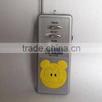 FM Pocket Radio with Earphone FM Type and Yes flashlights mini fm radio mp3 player