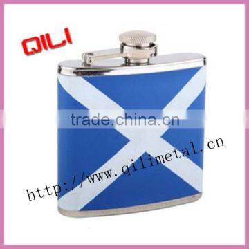 Silk screen printing on leather hip flask