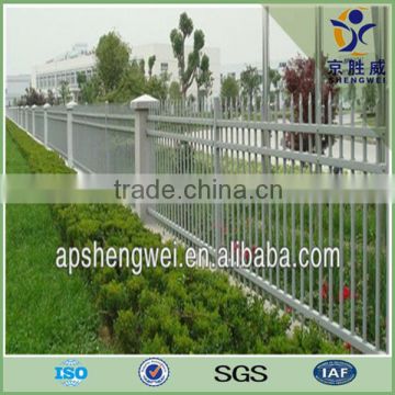 Revolving galvanized and powder coated steel fences