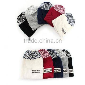 Best Selling Fashion Cute Peaked Top Wave Knitting Hats and Caps for Women
