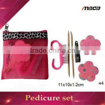 Top quality promotional manicure pedicure set