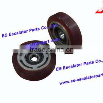 HITACHI escalator Parts , Escalator step roller for Hitachi