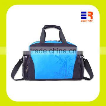 Simple design travel duffel bag with shoulder and handle