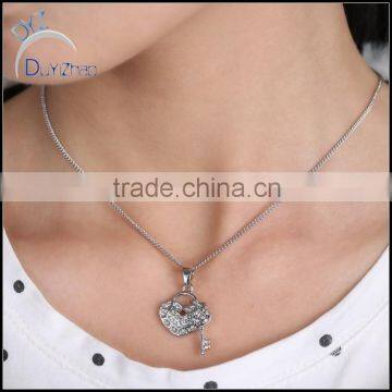 Hot Sell Alloy Charm Heart Pendant Necklace Designs photo-3