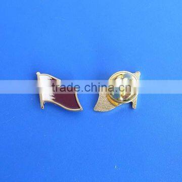 Wholesale custom qatar national day magnet flag pin badge