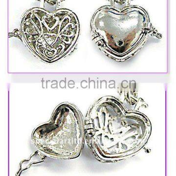 heart shaped locket pendant/necklace,can be opened <23*23*11mm>