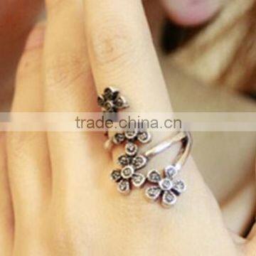 Elegant Retro Fashion Wintersweet Plum Blossom Flower Women's Girls Bronze Rings