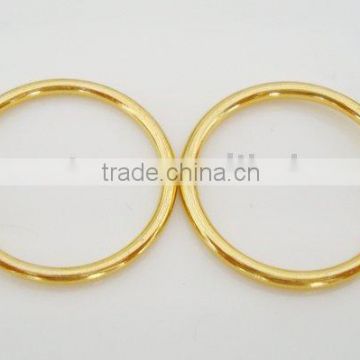 Gold Jumping Ring