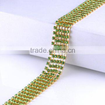 Wholesale rhinestone chain strass chain for wedding dress