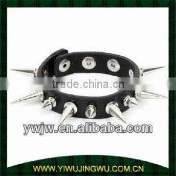 Black Leather and Silvertone Spike Stud Bracelet for mens (JW-G1047)