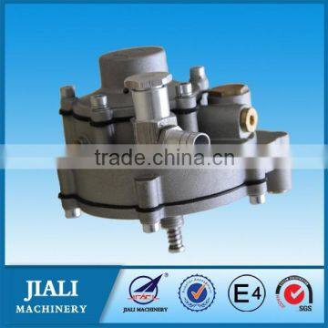 CNG/LPG regulator/reducer for generators