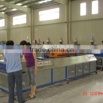 WPC/pvc fence machine/plastic profile extrusion line